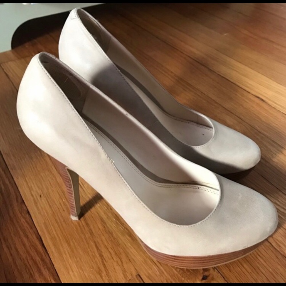 6 1/2 Tan, Wood Heel